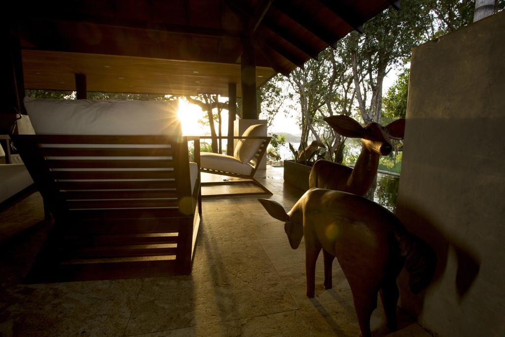 The Deer Park Hotel Giritale Buitenkant foto